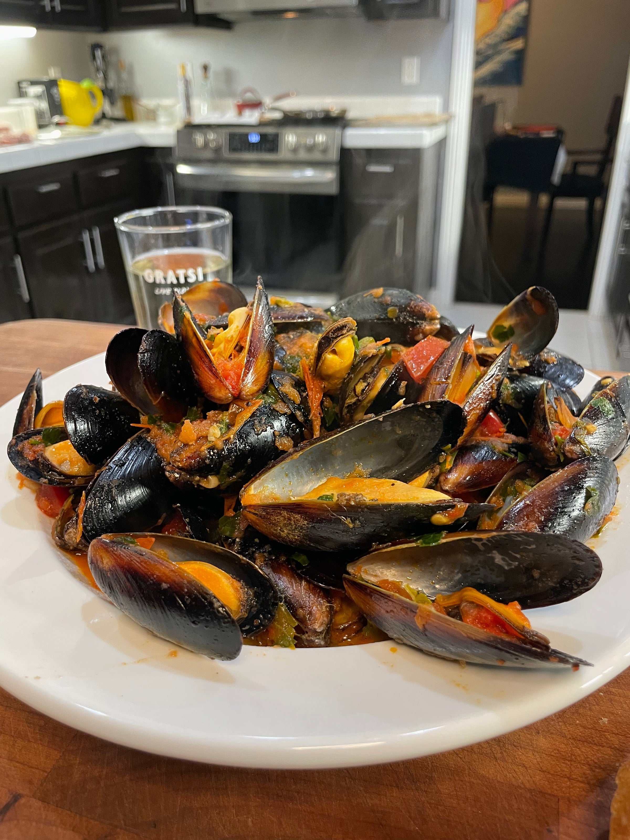 Mussels in a Gratsi White Sauce