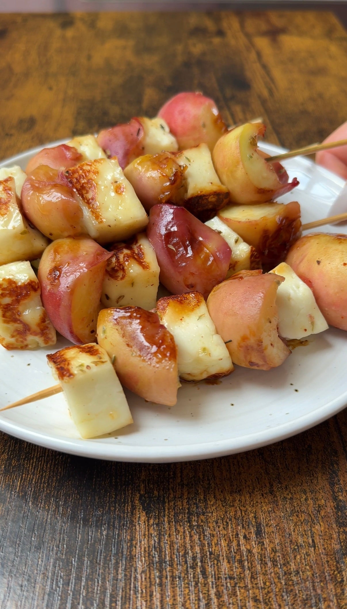 Grilled Peach & Halloumi Skewers