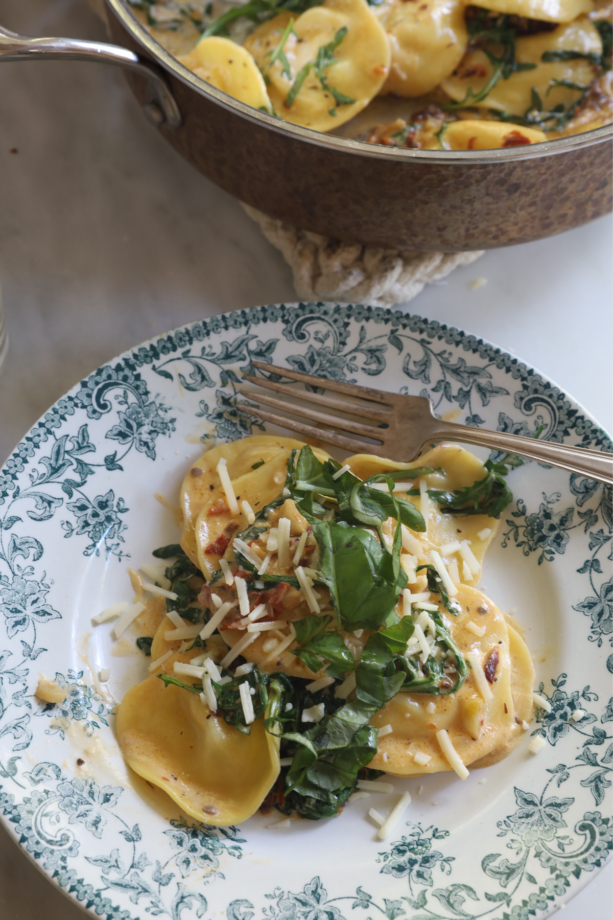 Creamy Italian Ravioli Recipe | Gratsi