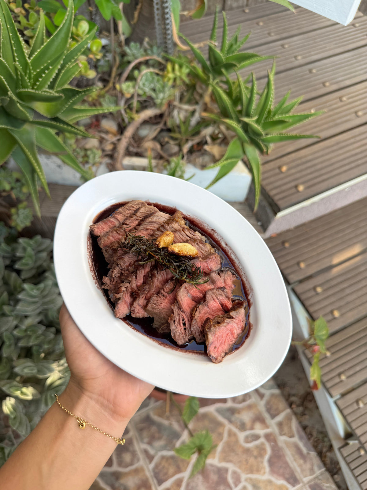Pan-Seared Steak with Gratsi Red Wine Sauce