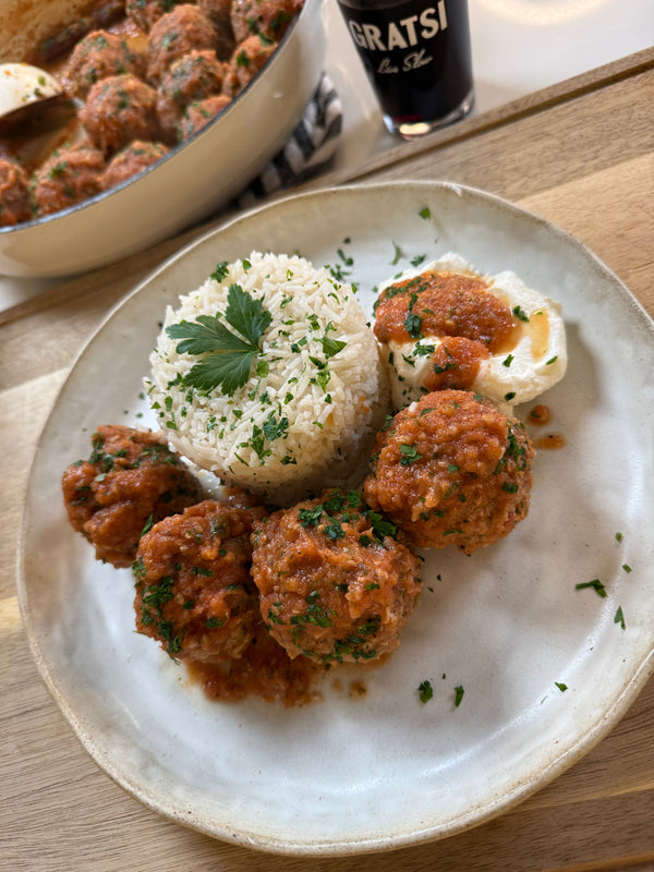 Meatballs in Tomato Sauce (Keftedes in Tomato Sauce)