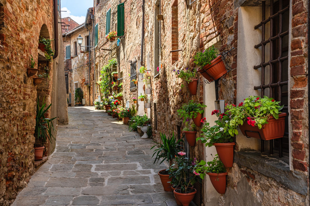 The Hidden Side of Tuscany: Beyond the Postcards