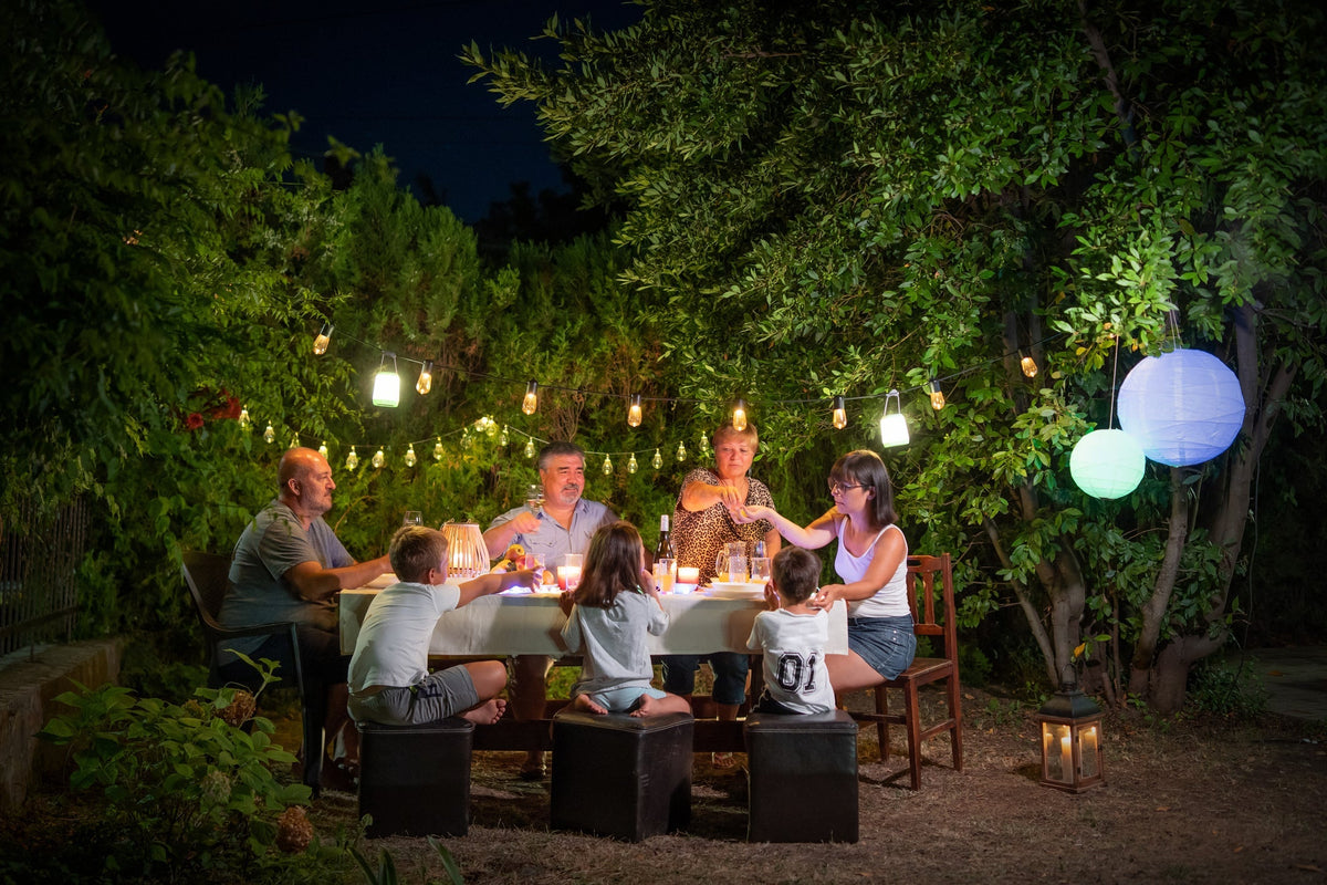 Fall Entertaining Made Easy: How One 3-Liter Box Keeps the Whole Dinner Party Going