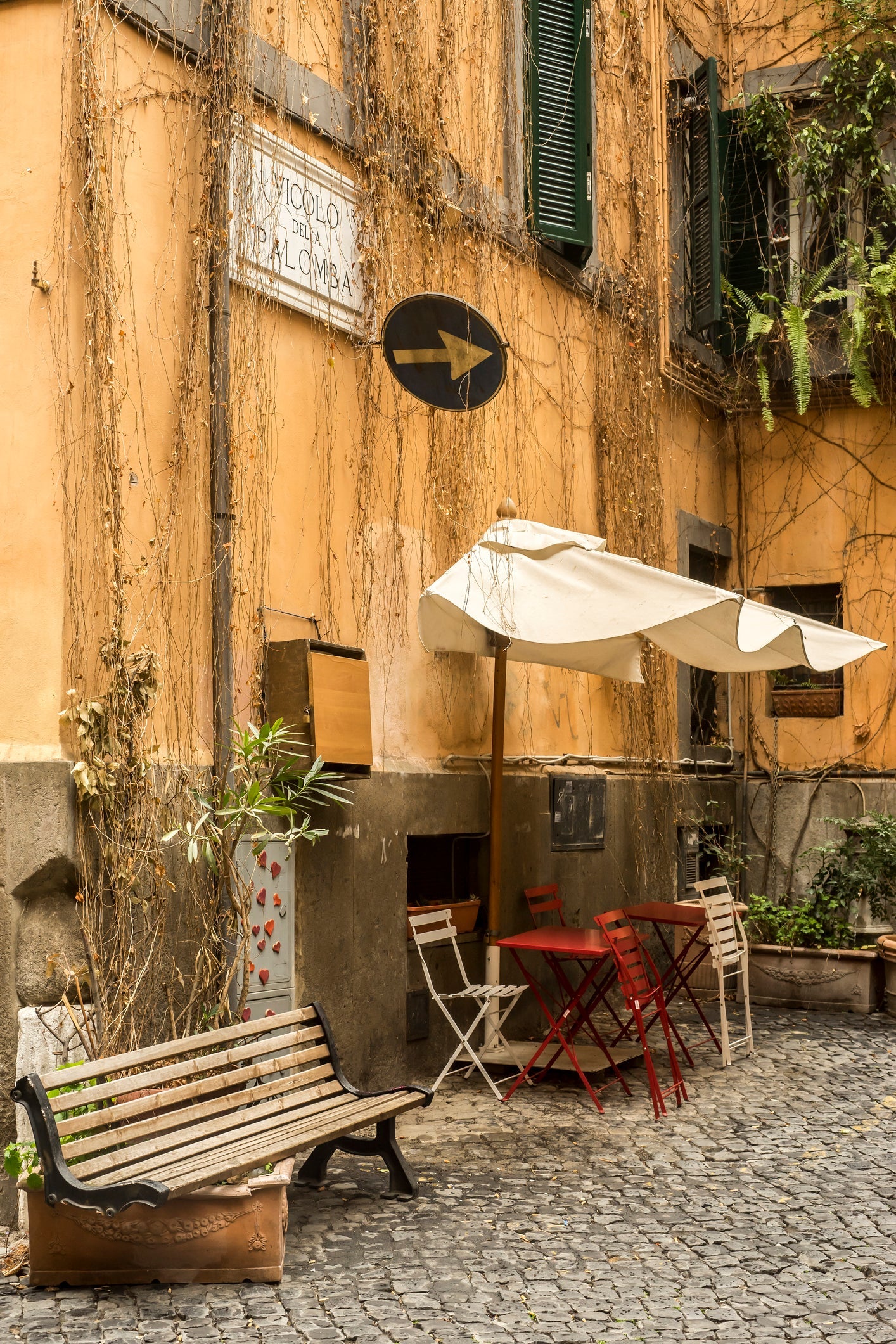 The Coffee Ritual in Italy: How Italians Drink Espresso and Why It Matters