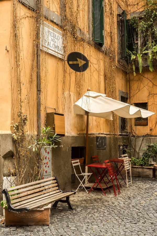 The Coffee Ritual in Italy: How Italians Drink Espresso and Why It Matters
