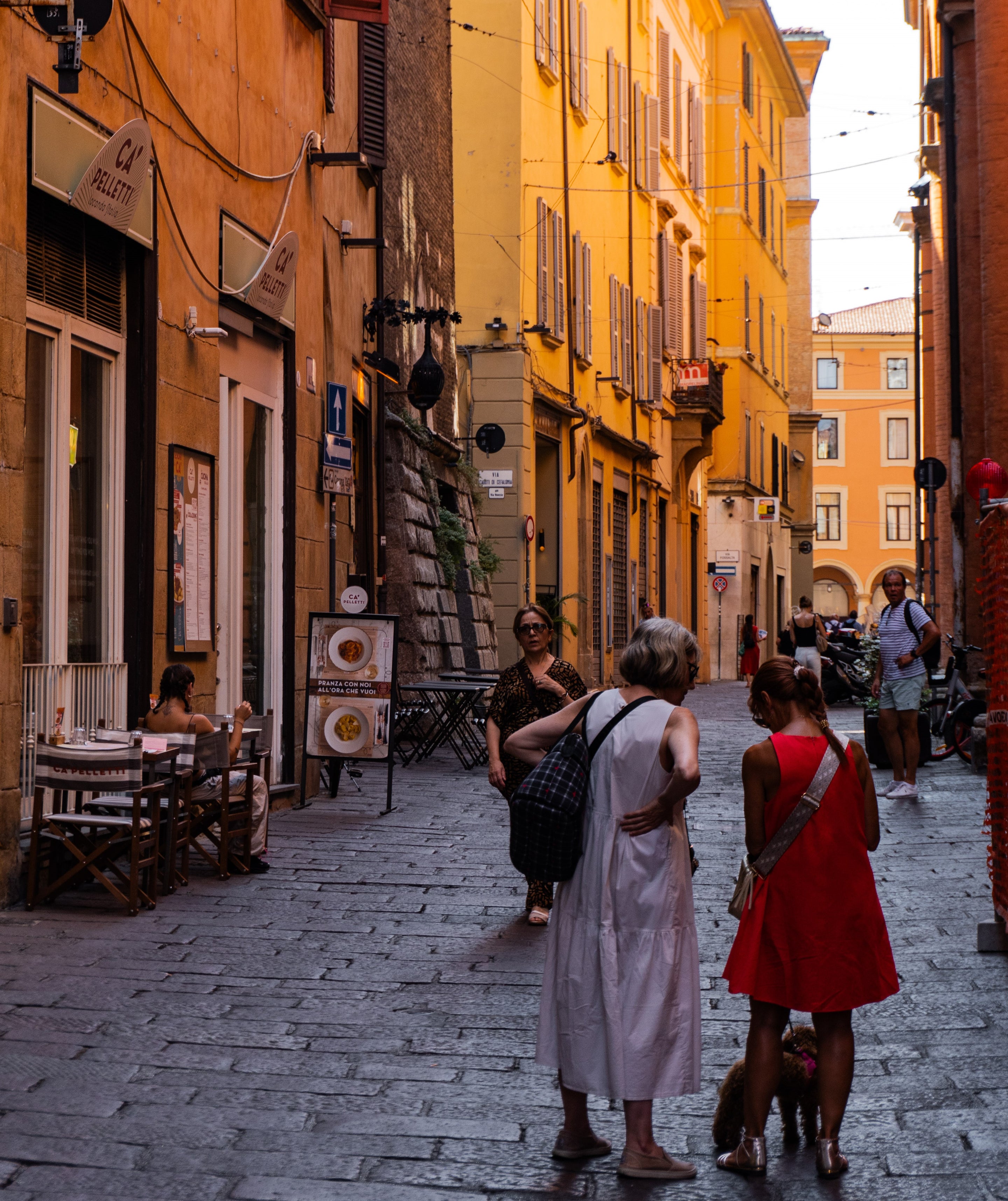 Bologna: 7 things to do to live the city like a local