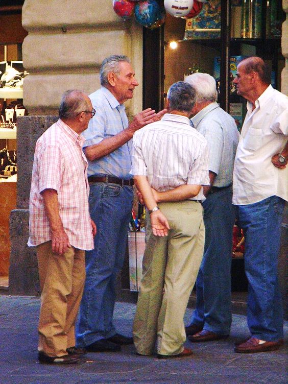 Italian Hand Gestures: What They Mean & How to Use Them | Gratsi