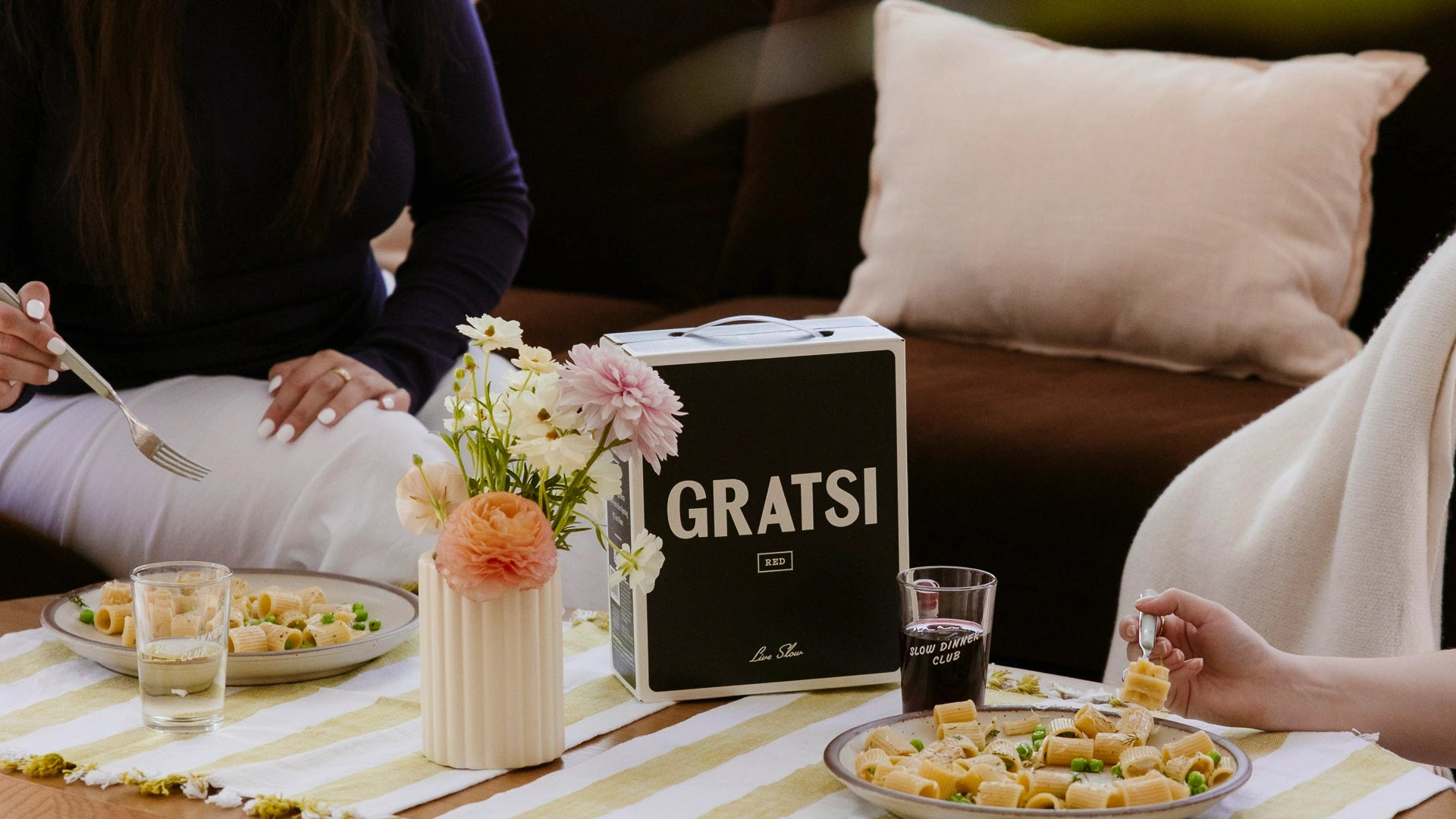 Gratsi Red Lifestyle Image